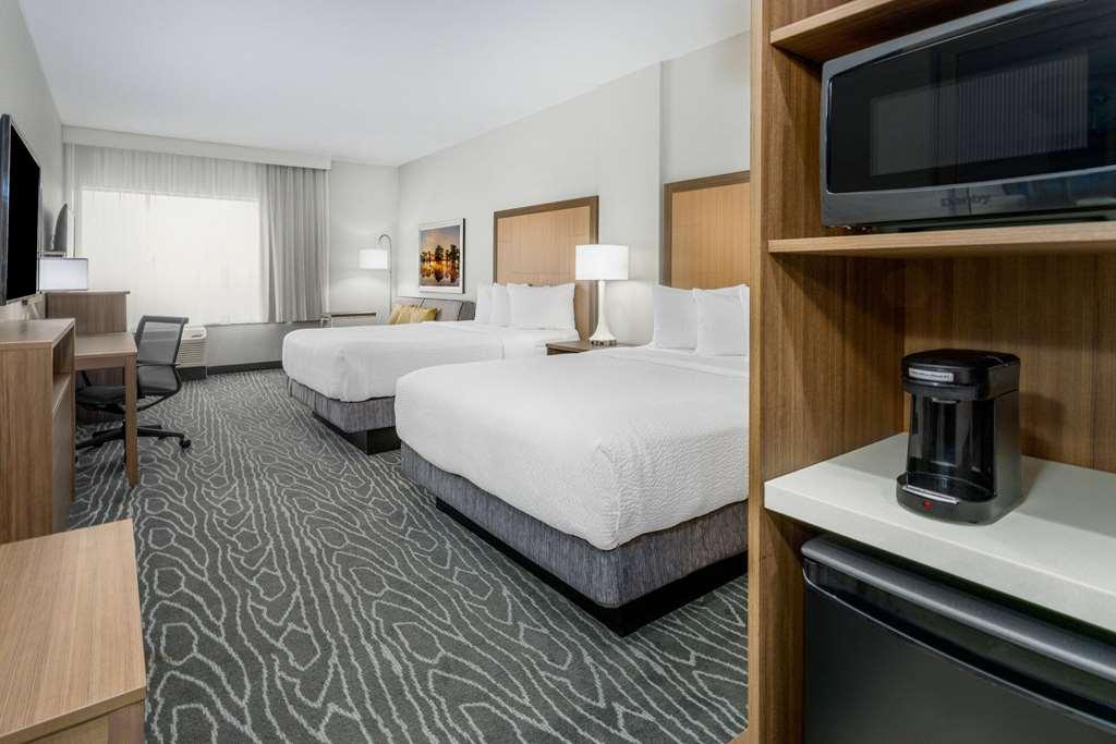 La Quinta Inn&Suites by Wyndham Valdosta Habitación foto